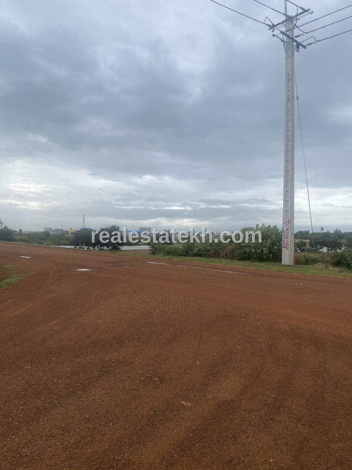 Land plot for sell below market