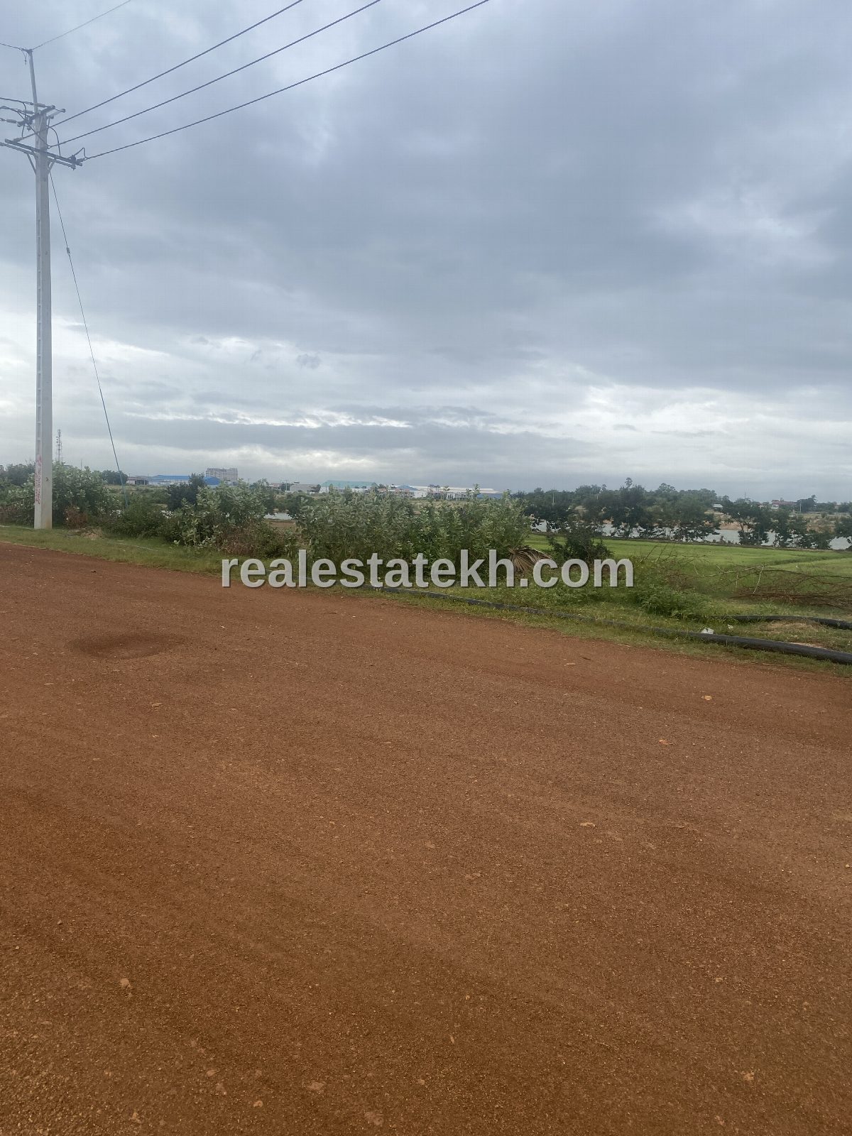 Land plot for sell below market